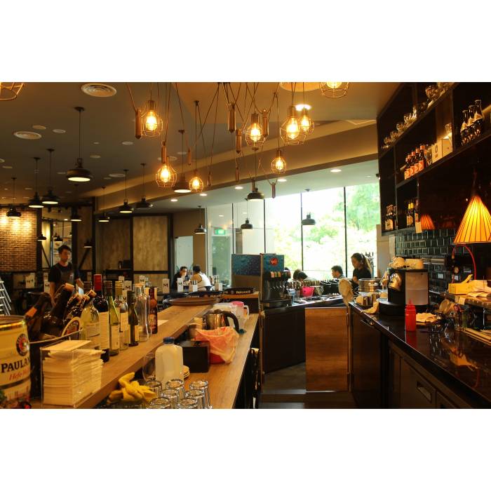 MEET @ City Square
